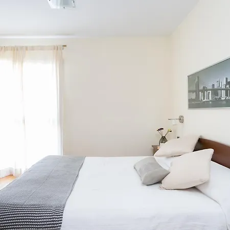 Prázdninový dům Casa Con Jardin Privado Y Piscina *